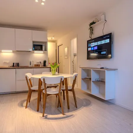 Apartment Yadranka With Sea View Strunjan