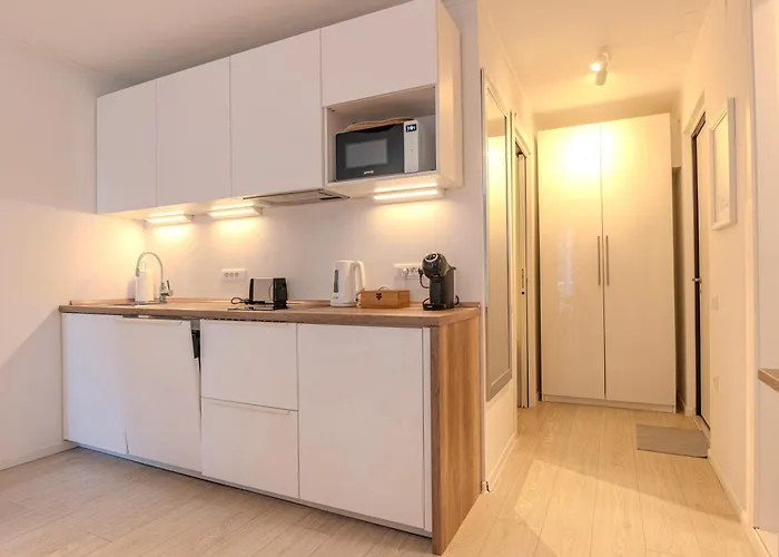 Yadranka With Sea View アパート