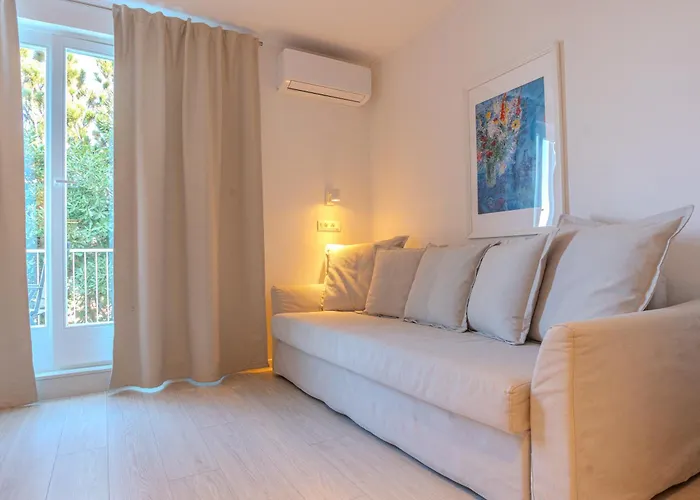 アパート Yadranka With Sea View