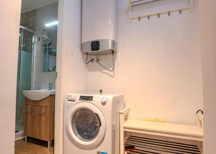 アパート Yadranka With Sea View *