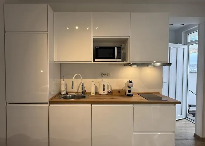 アパート Yadranka With Sea View *